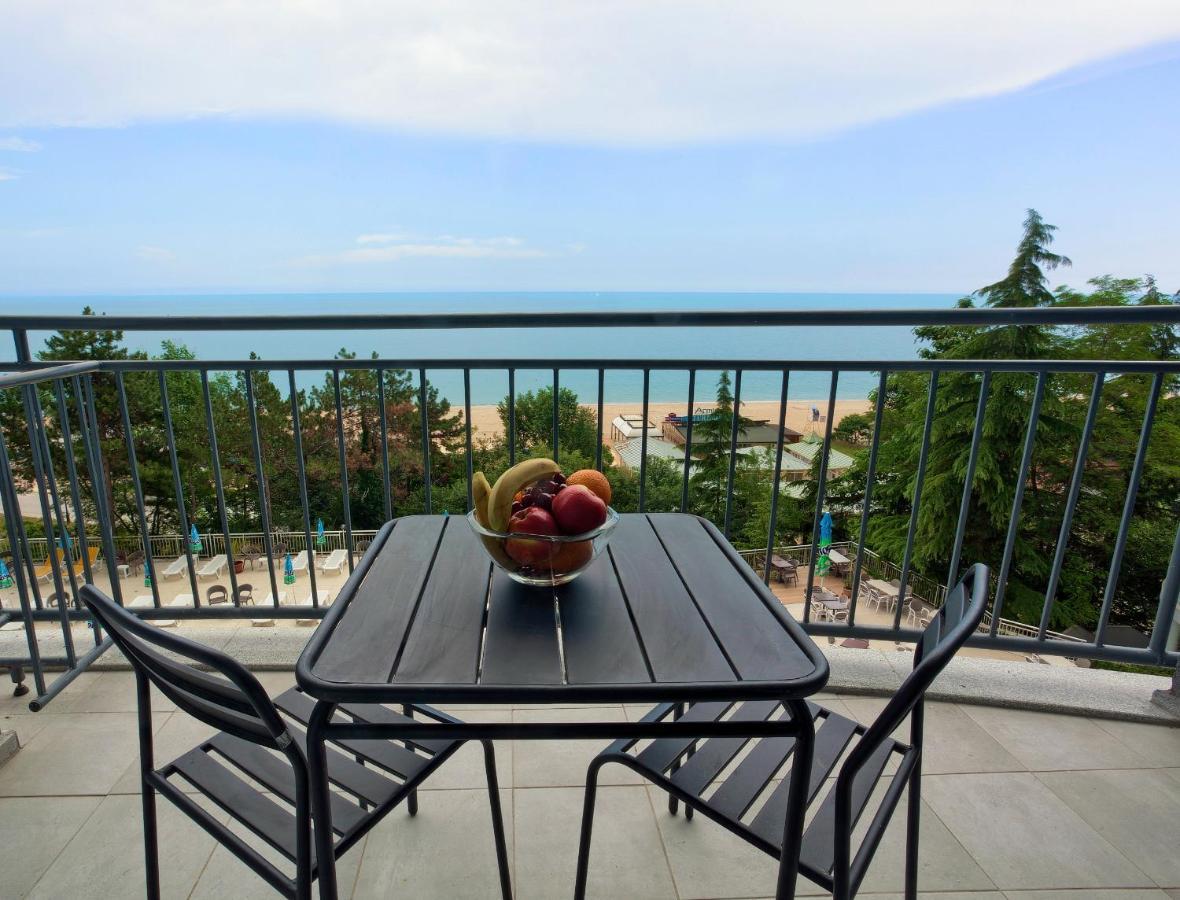 גולדן סנדס Luna Beach Hotel מראה חיצוני תמונה