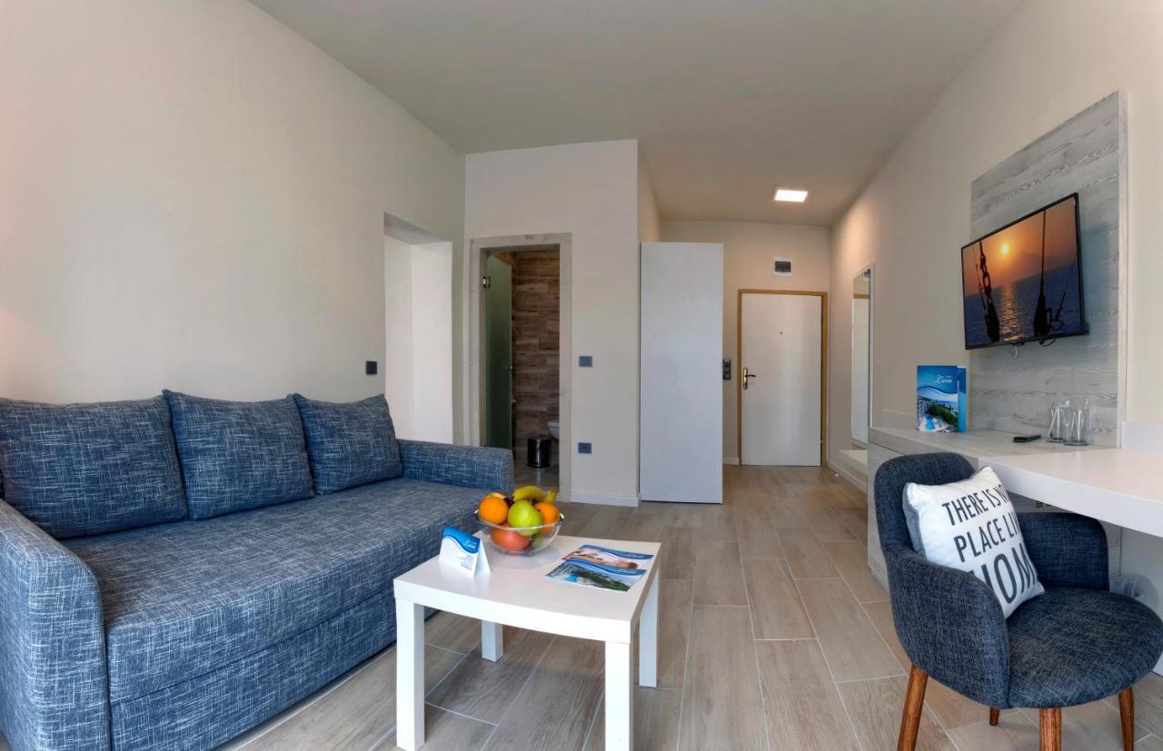 גולדן סנדס Luna Beach Hotel מראה חיצוני תמונה