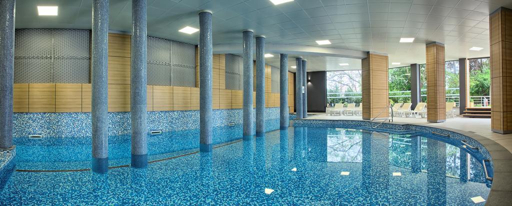 גולדן סנדס Luna Beach Hotel מראה חיצוני תמונה