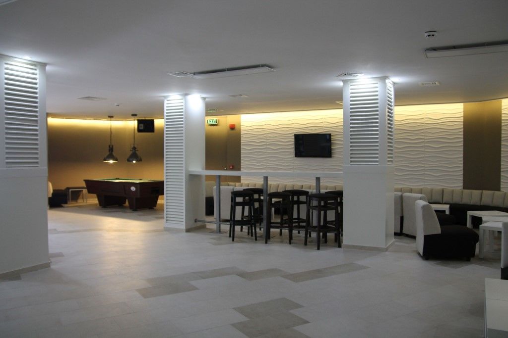 גולדן סנדס Luna Beach Hotel מראה חיצוני תמונה