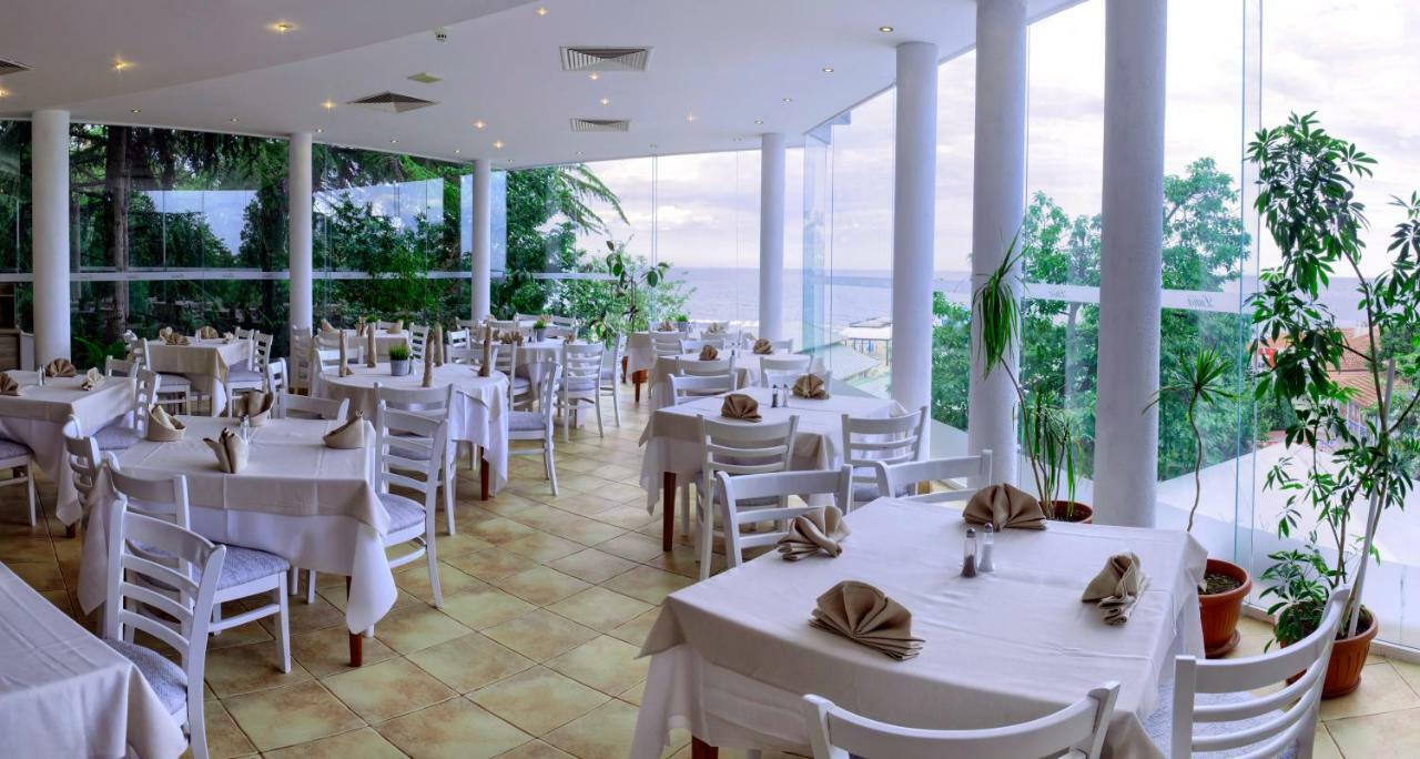 גולדן סנדס Luna Beach Hotel מראה חיצוני תמונה