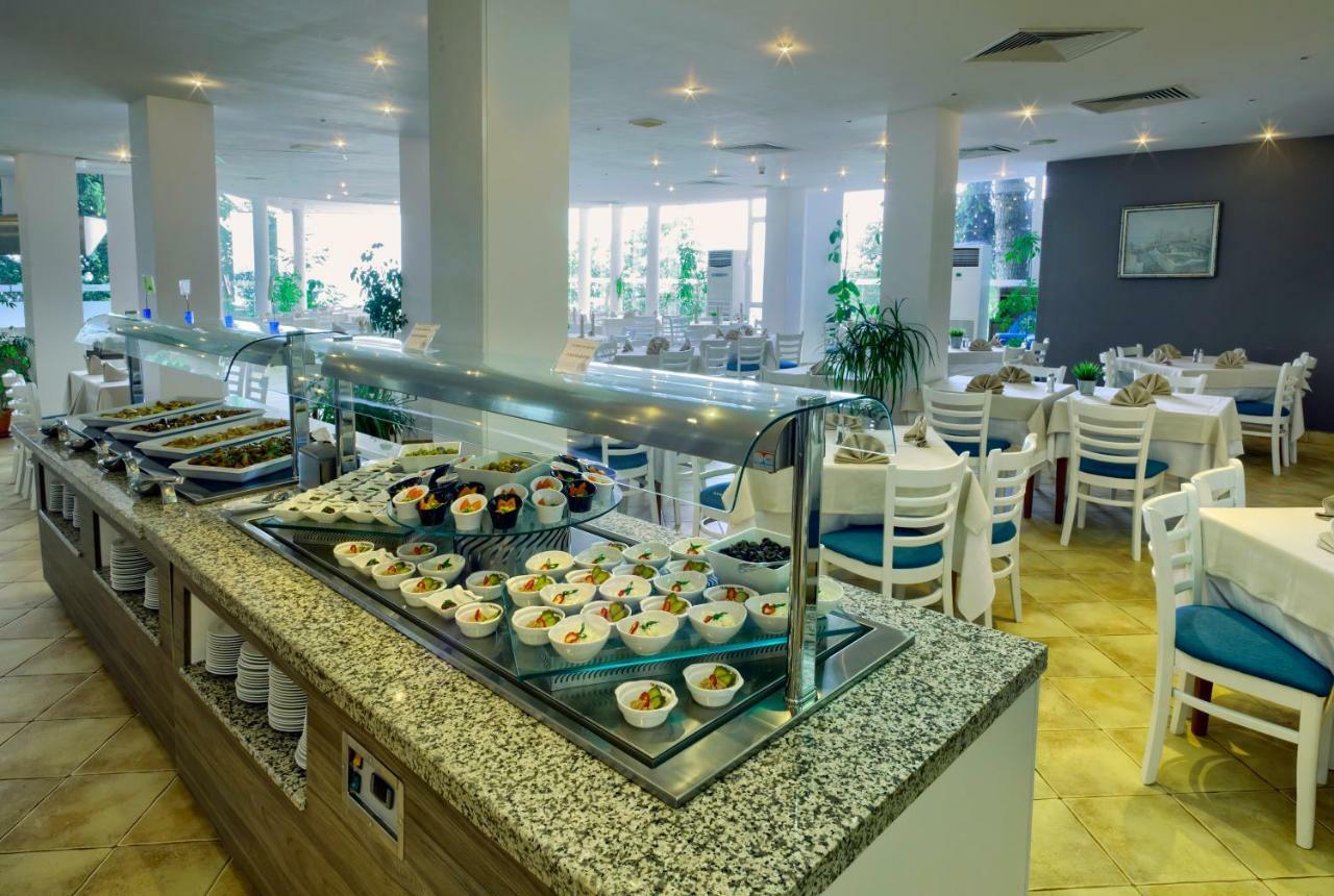 גולדן סנדס Luna Beach Hotel מראה חיצוני תמונה