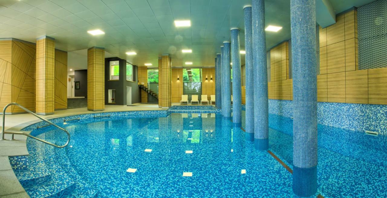 גולדן סנדס Luna Beach Hotel מראה חיצוני תמונה