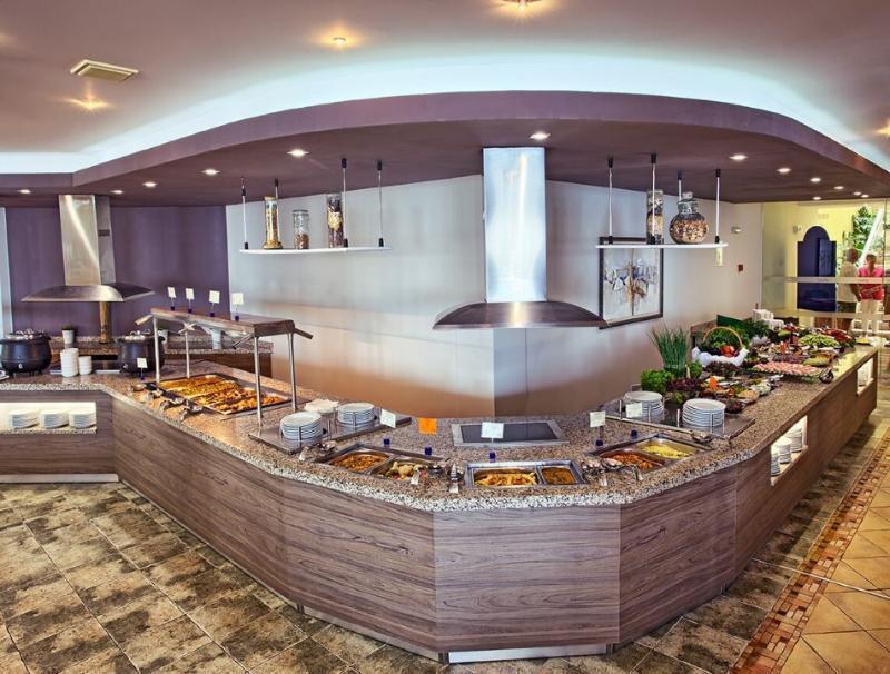 גולדן סנדס Luna Beach Hotel מראה חיצוני תמונה